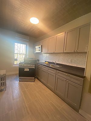 2nd image of 1658 Nostrand Ave #3