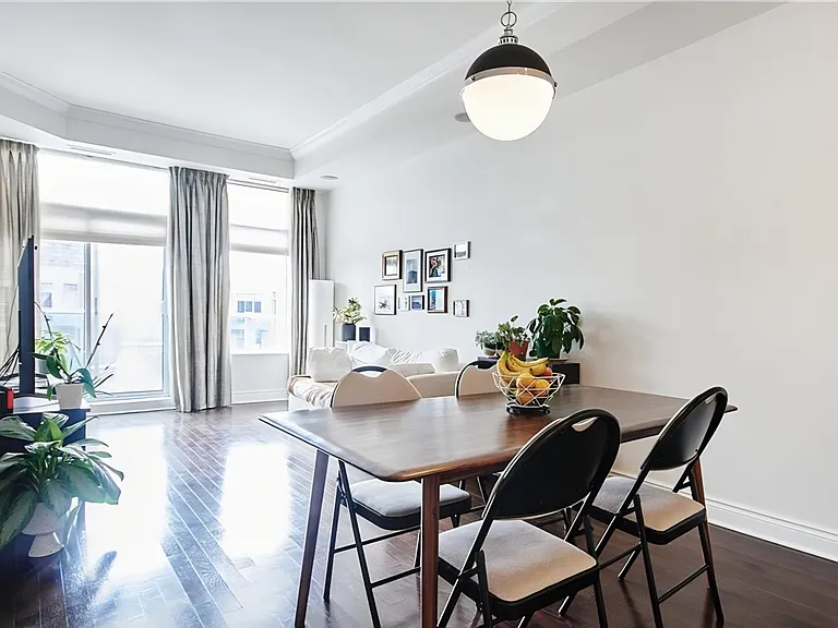 205 Bolton St #404 — Photo 2