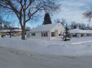 622 W Avenue B, Bismarck, ND 58501