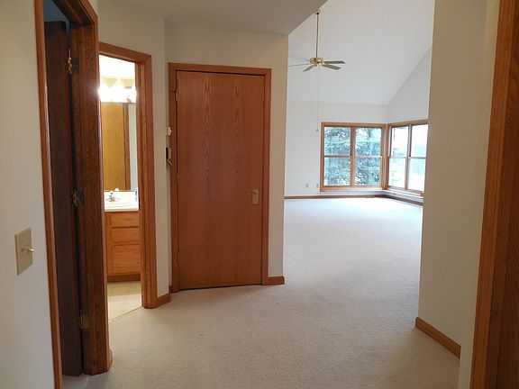 Foyer to living area