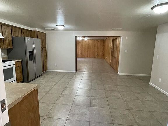 3rd image of 3050 E Angela Dr Unit B
