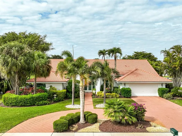11074 Boca Woods Lane, Boca Raton, FL 33428