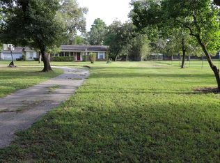 15203 Shady Oaks Dr, Magnolia, TX 77355