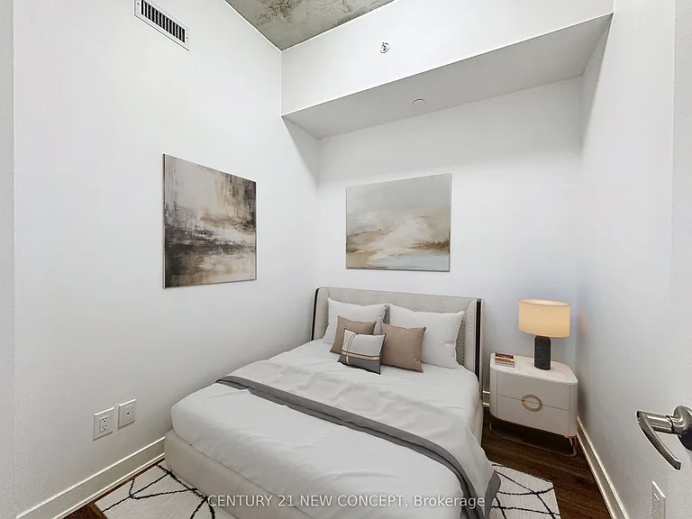 210 Simcoe St #1909 — Photo 5