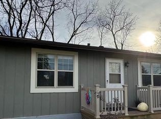 311 Wilson St, Mount Horeb, WI 53572