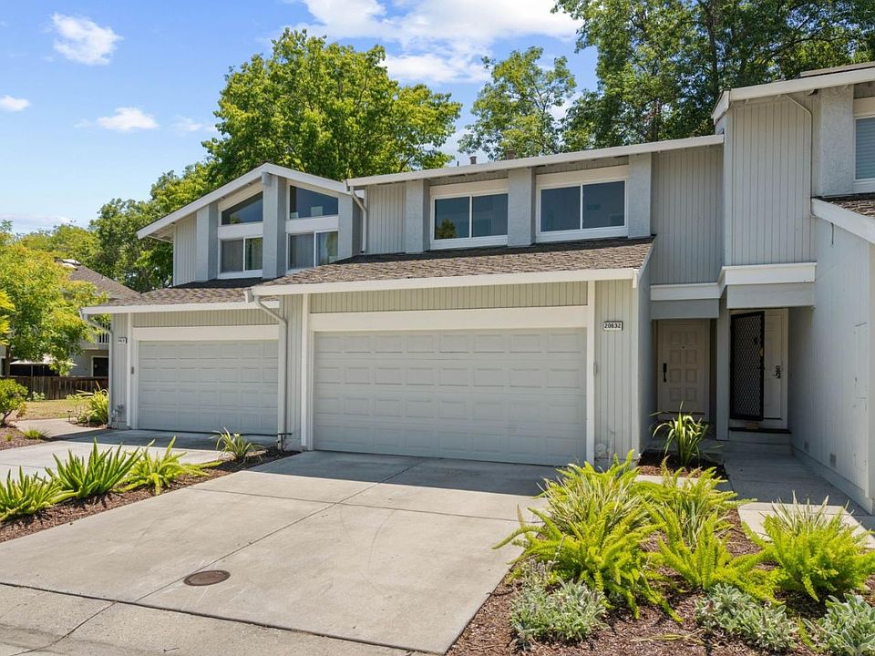1st image of 20632 Oak Creek Ln