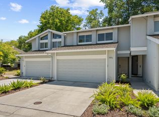 20632 Oak Creek Ln, Saratoga, CA 95070