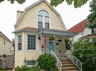 4210 N Monticello Ave, Chicago, IL 60618