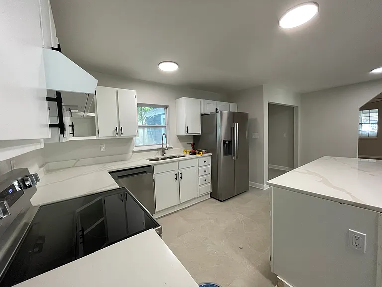 2135 Utah St — Photo 8