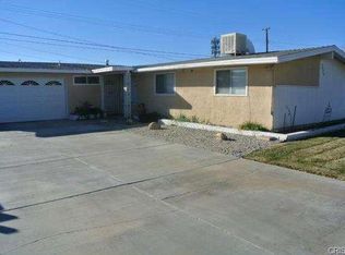 2036 W Oldfield St, Lancaster, CA 93536
