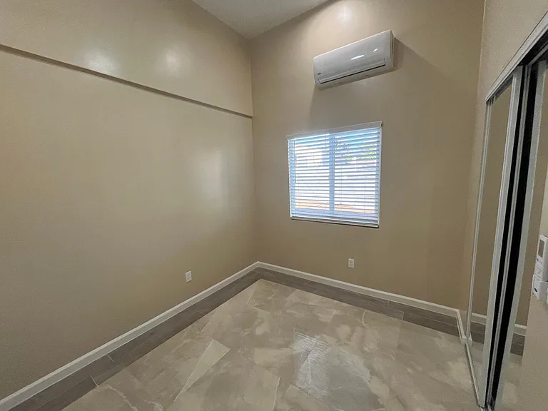 2739 Eltinge Dr — Photo 11