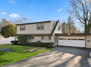 14 Sunset Rd, Port Chester, NY 10573