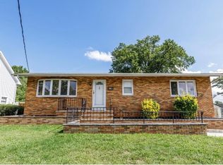 104 Arthur Ave, Colonia, NJ 07067