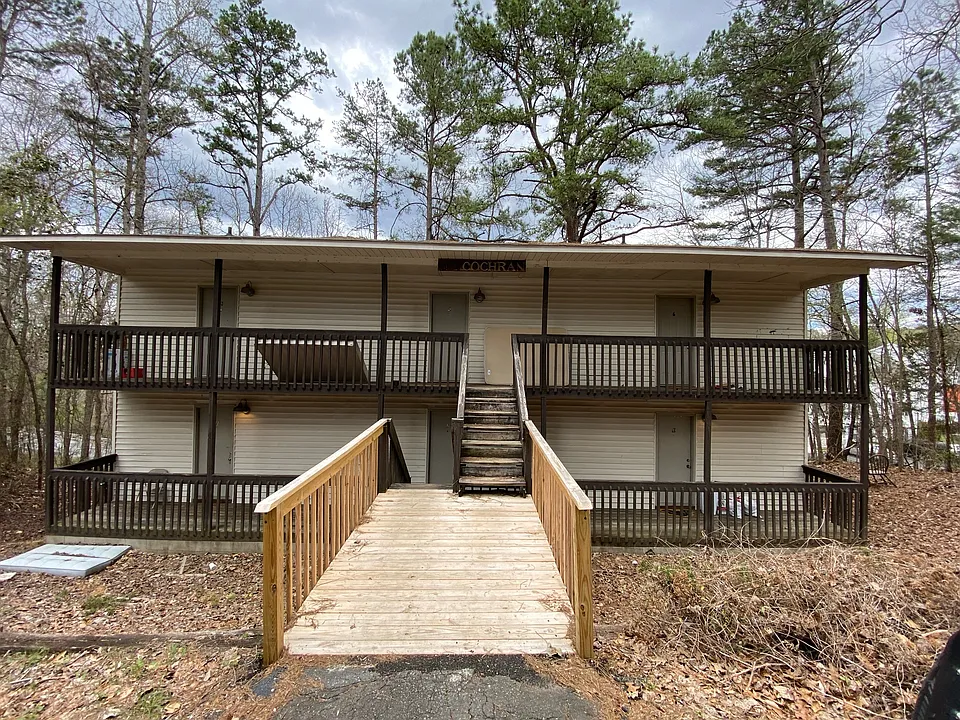 207 Cochran Rd #2