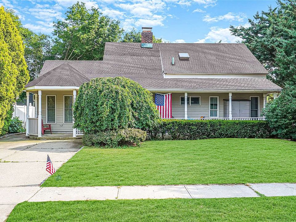 6 Snowbird Lane, Levittown, NY 11756 Zillow