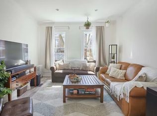 6043 Grove St, Ridgewood, NY 11385