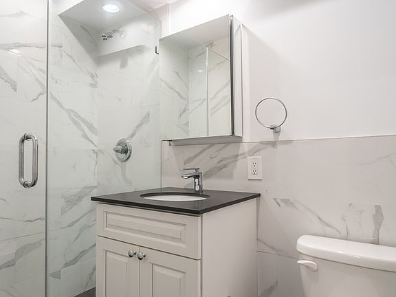 5th image of 46 E 1st St #B1