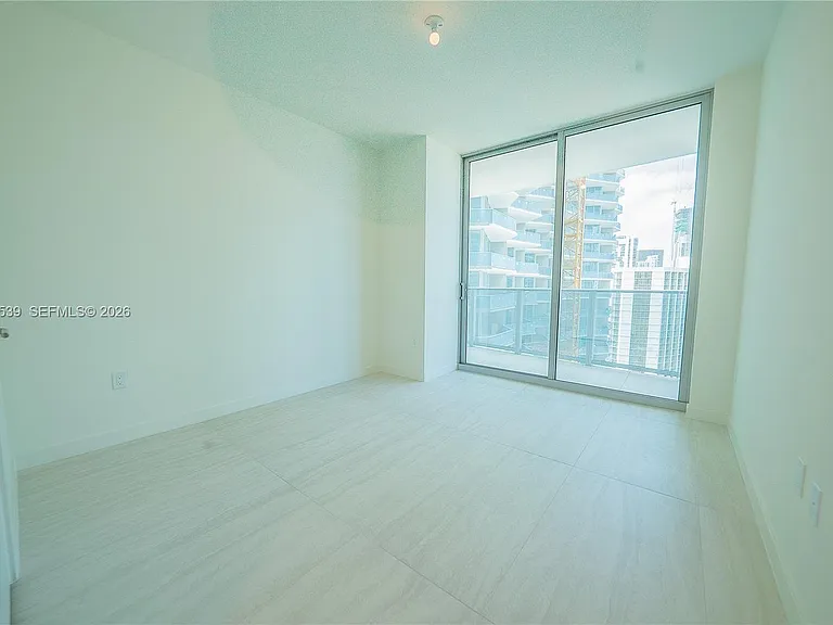 77 SE 5th St #2203 — Photo 10