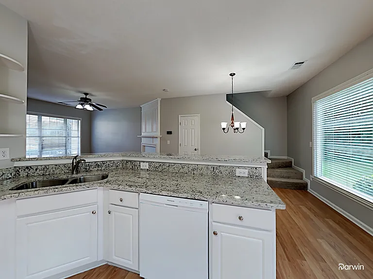 1627 Heyford Cir NW — Photo 2