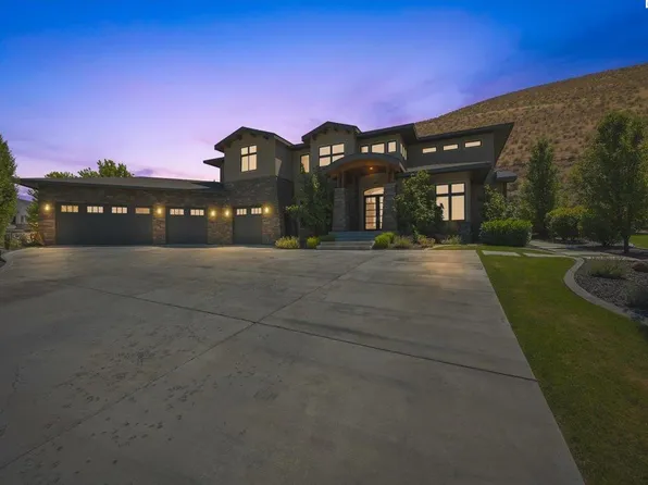 1150 Halter Ct, Richland, WA 99352