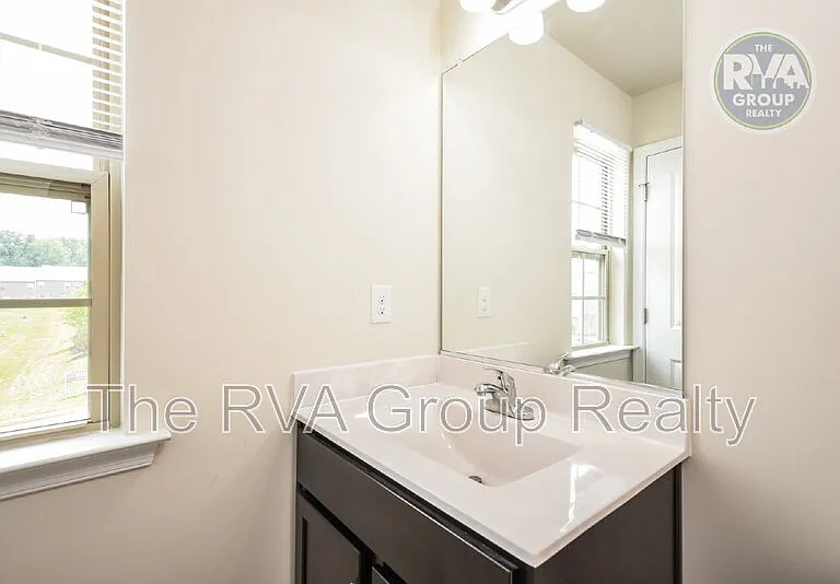 3402 Dewsberry Ln — Photo 17