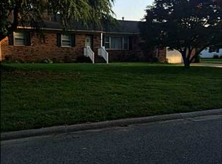 105 Ben Hogan Dr, Portsmouth, VA 23701