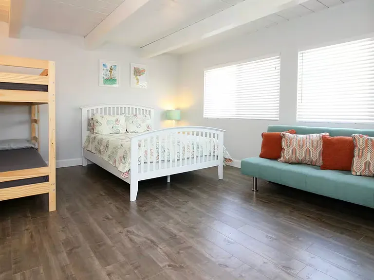 1146 Garnet Ave #1146 — Photo 10