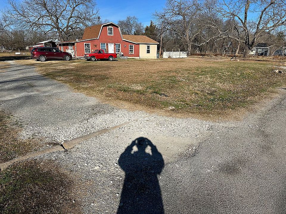 1st image of 308 S Jernigan St