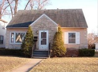 2156 Green Bay St, La Crosse, WI 54601