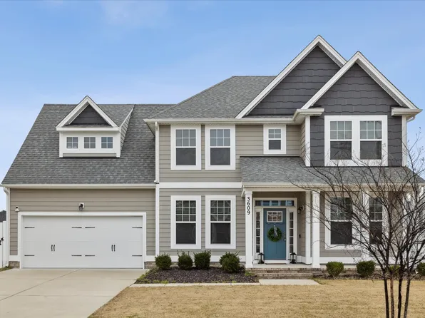 3609 Longhill Ct, Chesapeake, VA 23323