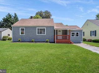 13 Virginia Ave, Reisterstown, MD 21136