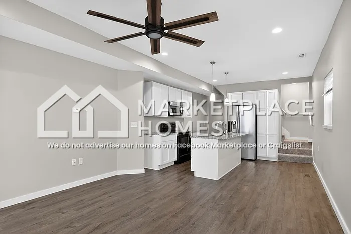 1013 N Harlan St — Photo 5