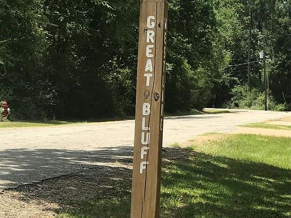 Enjoy the ravine/creek that runs through the property!!