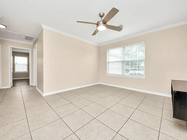 3815 Pebble Garden Ln — Photo 5