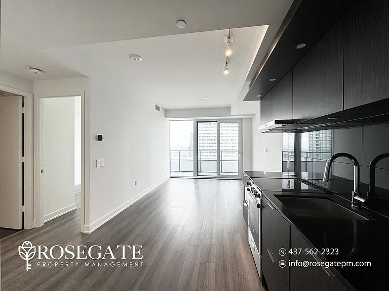 448 Burnhamthorpe Rd W #3507 — Photo 4