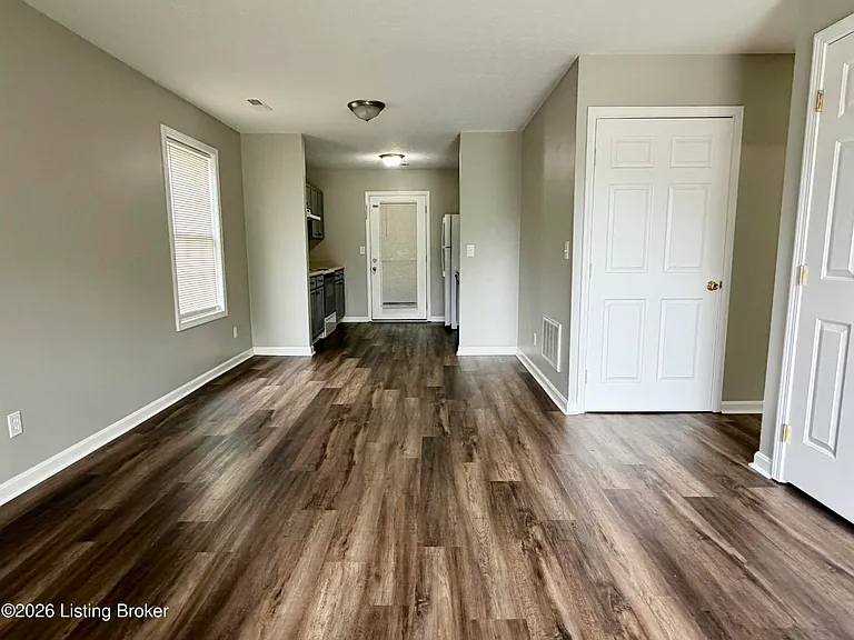 7607 Main St W #5 — Photo 2