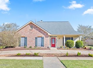 108 Stone Hill Rd, Lafayette, LA 70508
