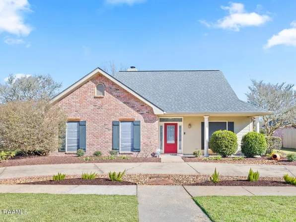 108 Stone Hill Rd, Lafayette, LA 70508