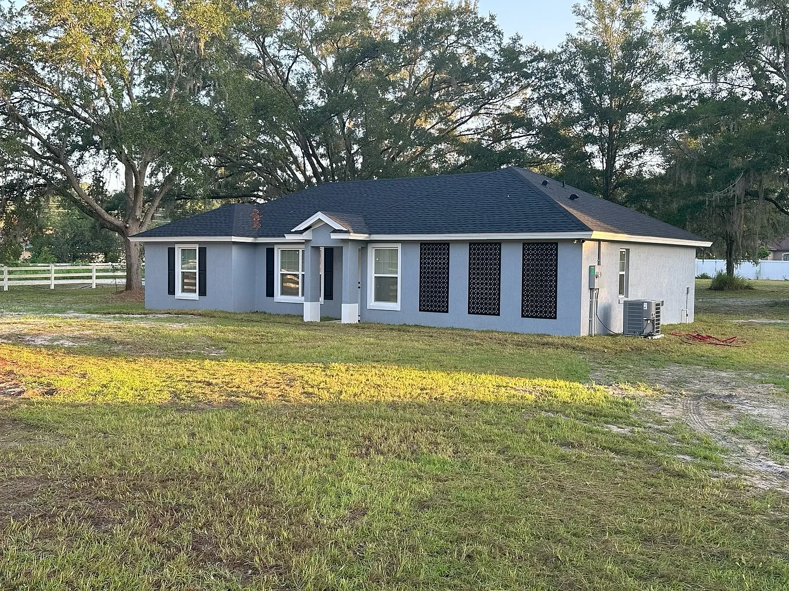 3 bed, 1488 sqft, $1,700 — Photo 2