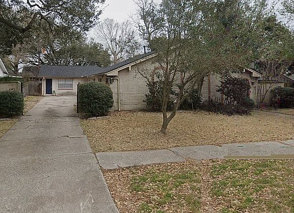1st image of 5806 Braesheather Dr