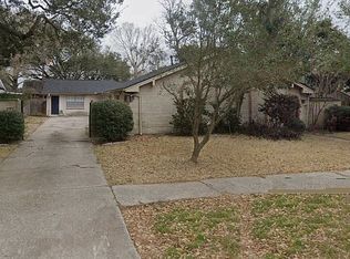 5806 Braesheather Dr, Houston, TX 77096