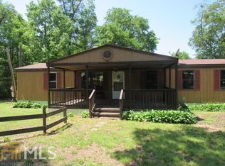 313 S Broad St, Bowman, GA 30624