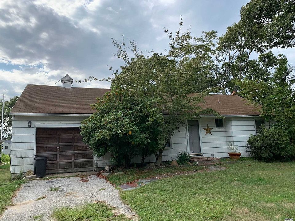 2nd image of 14 Bonita Rd