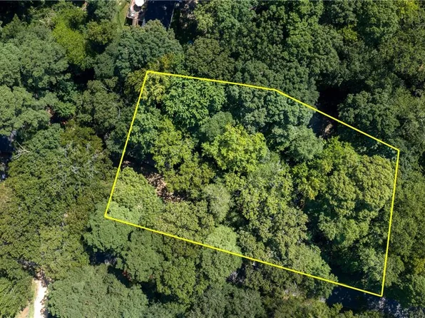 166 Barricks Mill Rd, Topping, VA 23169