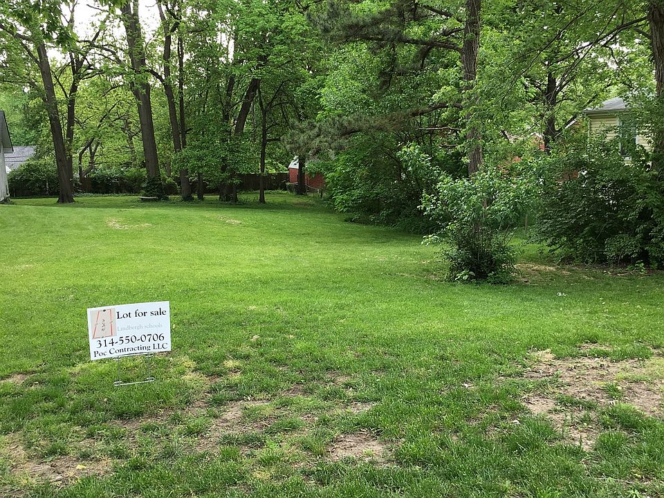 2nd image of 835 Hawkins Ct