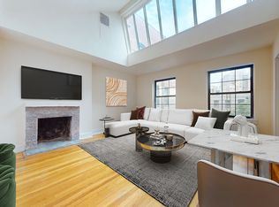 113 W Washington Pl #10, New York, NY 10014