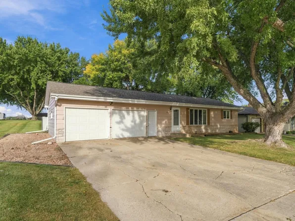 424 7th Ave S, Brownton, MN 55312