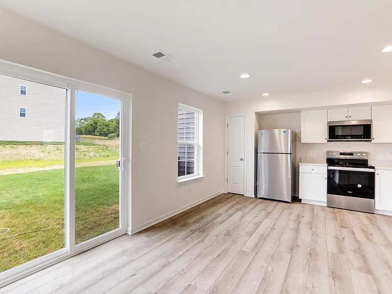 11 Orchard Green Dr — Photo 19