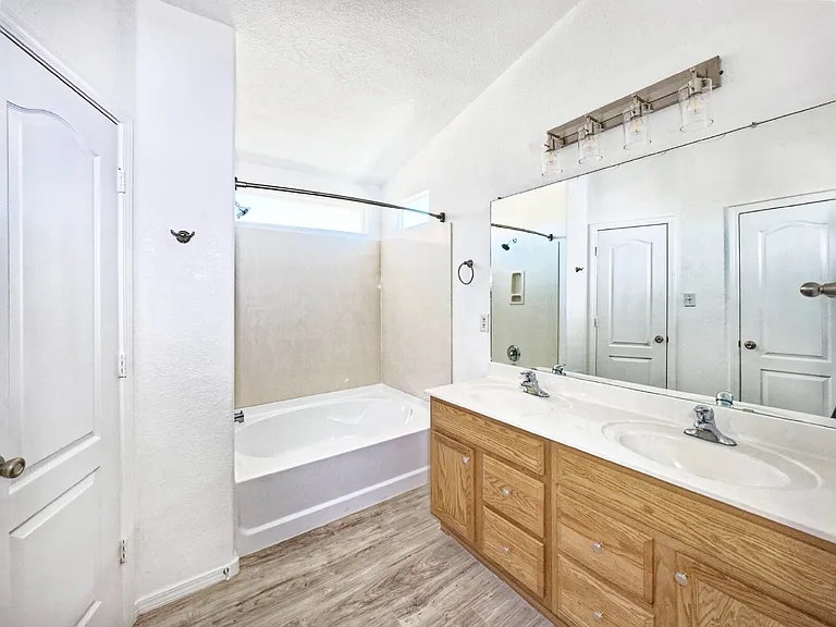 3724 Oasis Springs Rd NE — Photo 12