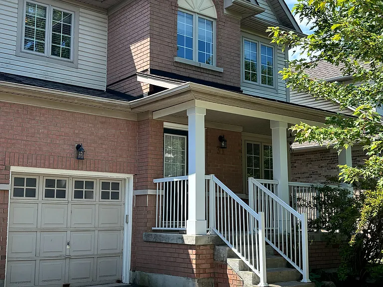 31 Robertson Rd — Photo 2